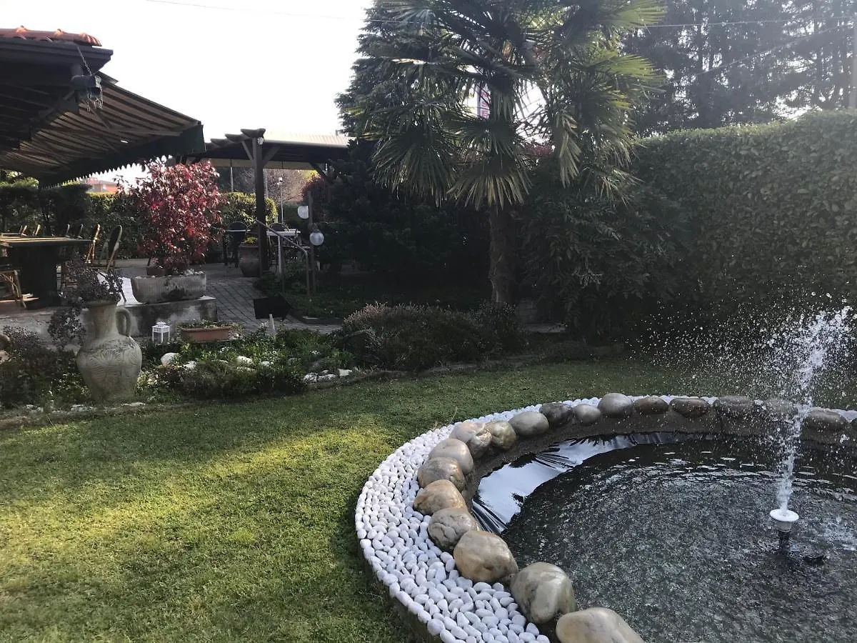 Bed And Breakfast D&D Cardano Al Campo