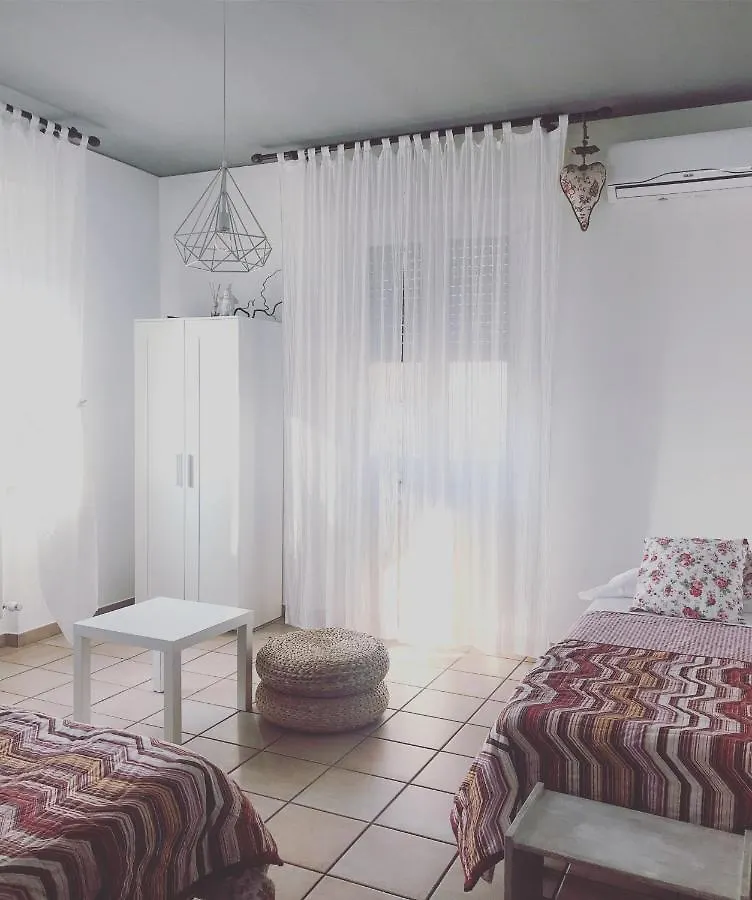 Bed And Breakfast D&D Cardano Al Campo Bed & Breakfast