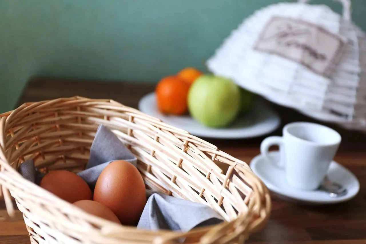 Bed And Breakfast D&D Cardano Al Campo 0*,